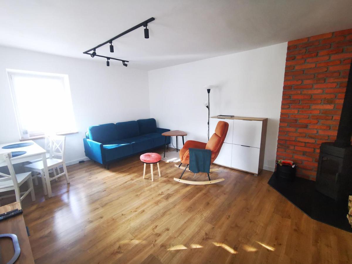 Apartament Chełmsko Śląskie エクステリア 写真